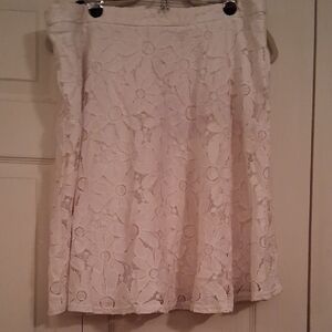 Roz & Ali Floral Lace A-Line Skirt in Cream
